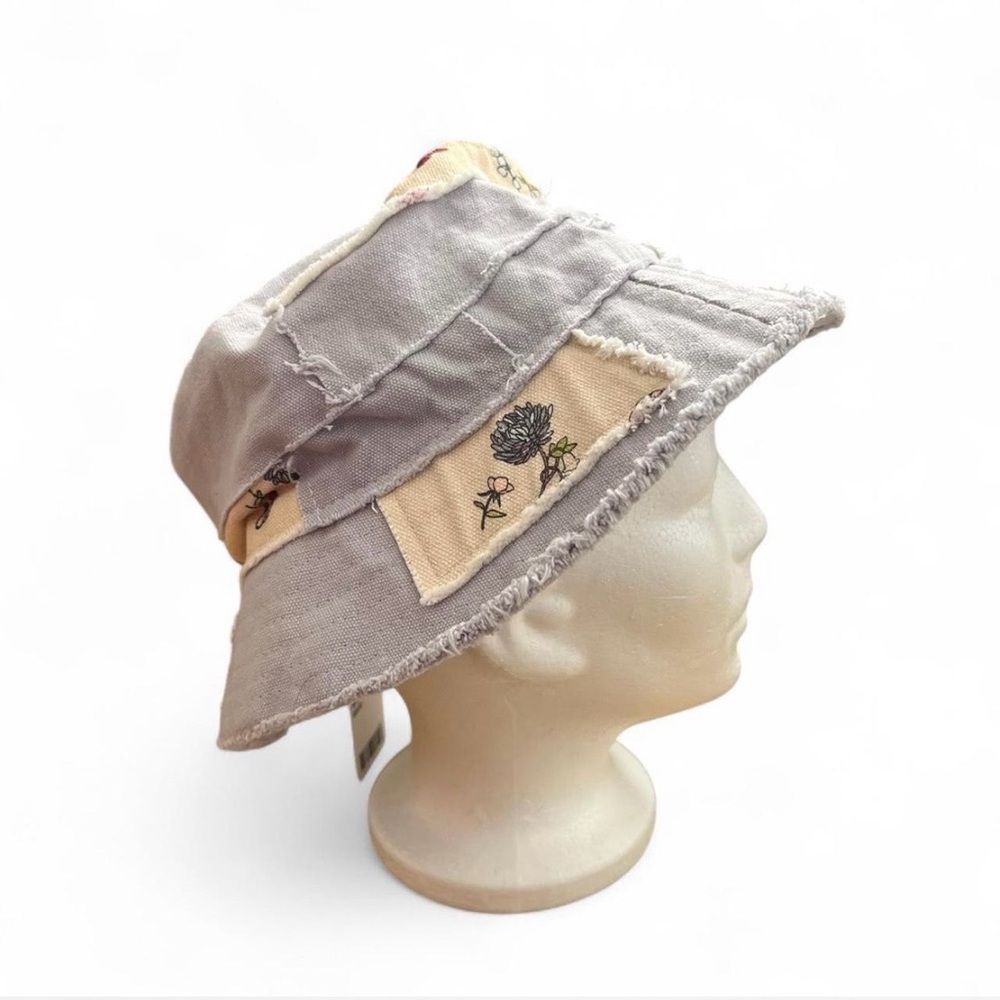 Urban Outfitters Patchwork Bucket Hat Frayed Floral Boho Cottagecore NWT
